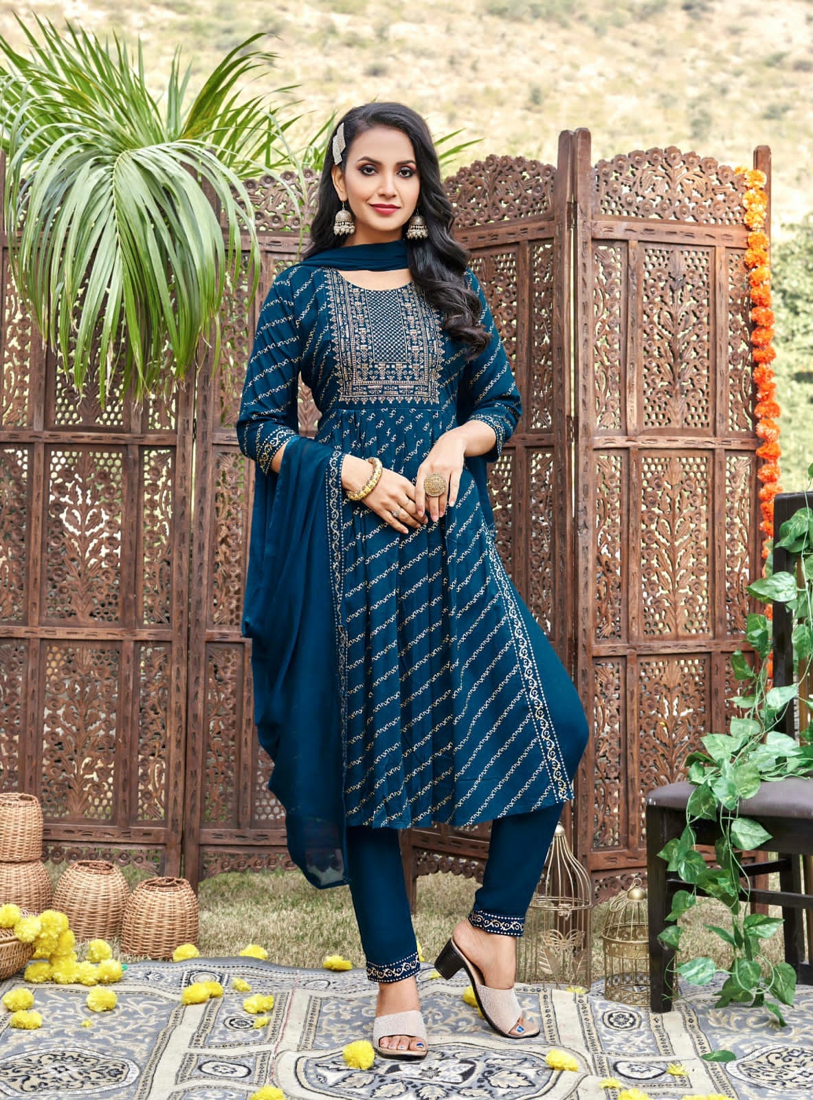 Tips And Tops Gungun Heavy Festive Wear Wholesale Readymade Suits 